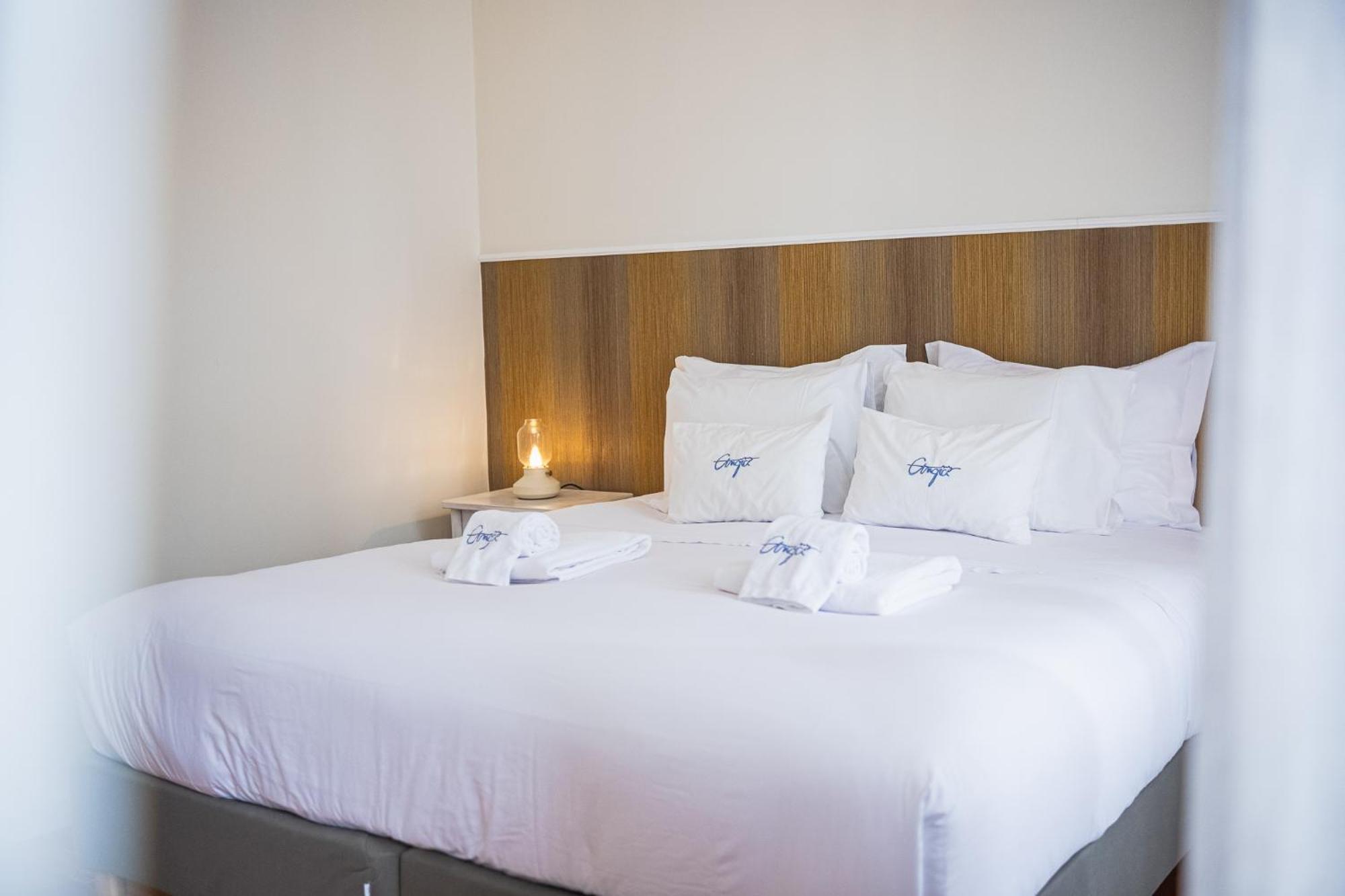 My Angra Charming House Hotel Angra do Heroismo Bagian luar foto