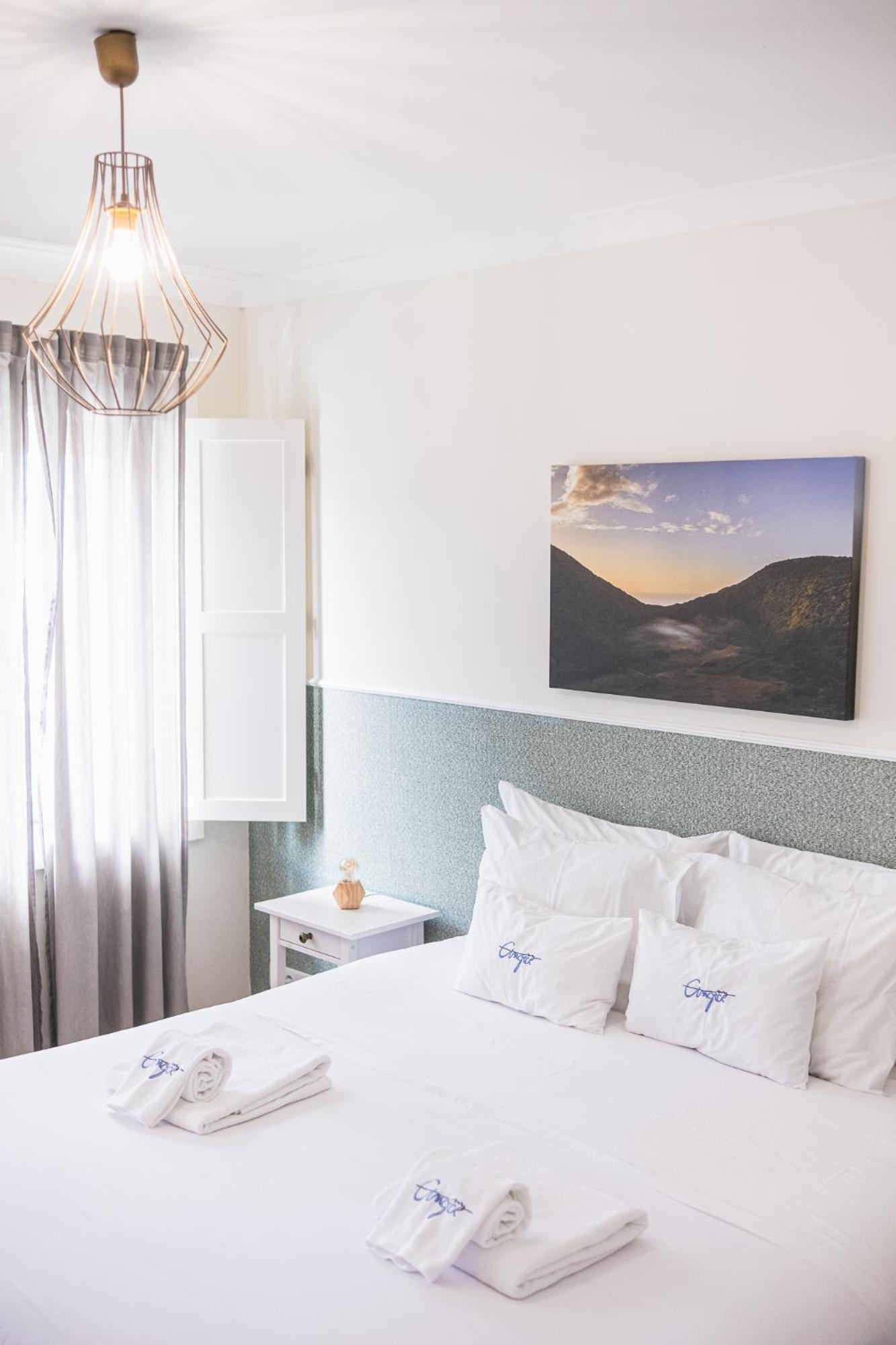 My Angra Charming House Hotel Angra do Heroismo Bagian luar foto