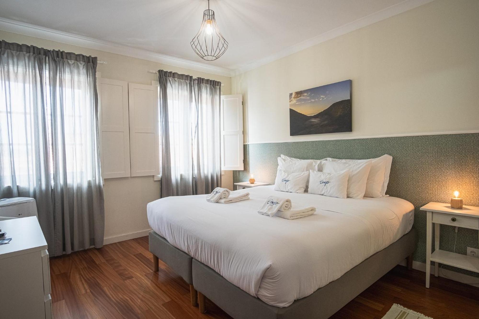 My Angra Charming House Hotel Angra do Heroismo Bagian luar foto